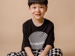 -翎秀服装模特