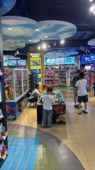 -Hamleys 玩具王国(杭州店)