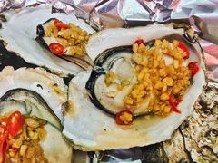-龙巢盱眙龙虾·牛蛙·烧烤宵夜(八卦岭店)