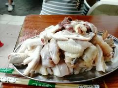 炭炉果鸡煲-威邵鸡煲(西华路总店)