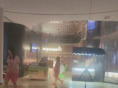 -涨巢·潮玩水疗局