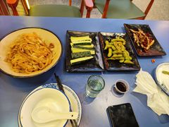 -一只虾·小龙虾·烧烤·肉蟹煲(同泰时代广场店)
