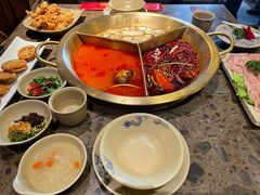 -小龙坎火锅(湖滨银泰in77店)