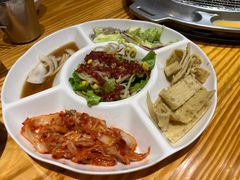 餐前小菜-喜来稀肉(北外滩白玉兰广场店)