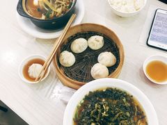 -珊珊小笼馆(仙霞路店)
