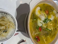 -渝是乎酸菜鱼·川渝小炒(新世界百货望京店)