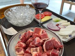 -毛辣果·贵州红酸汤牛肉火锅(西单店)