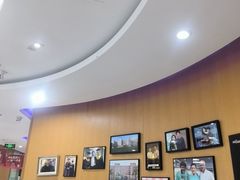 -雅悦齿科(顾村公园店)