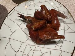 脆皮妙龄鸽-新荣记(椒江店)
