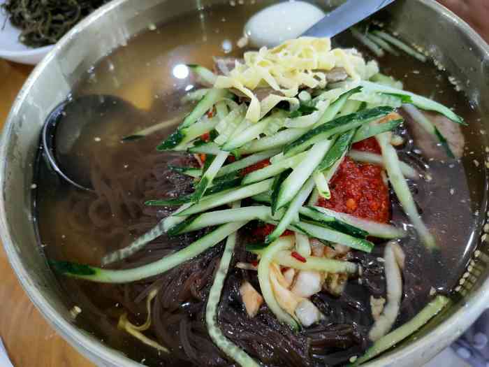 顺姬冷面和龙分店(和龙分店)-"卫生间不好,男女没分开,而且很小.