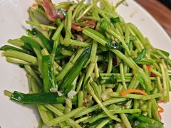 -民间瓦缸煨汤館(嵩山路店)