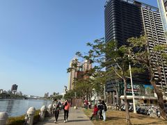 -高雄爱河