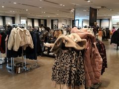 -ZARA(恒隆广场店)