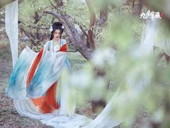 -九月鹰飞汉服摄影工作室