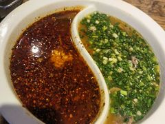 鸳鸯水煮牛肉-成都吃客(九眼桥店)