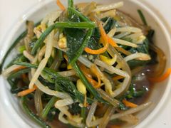 -汗腾格里·风味餐厅(新疆驻京办店)