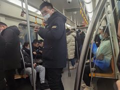 -奥体中心(地铁站)