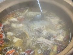 -威邵鸡煲(西华路总店)