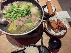 -川堂风·跷脚牛肉·乐山爆炒(宝山日月光店)