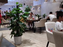 -钟书阁(群光广场店)
