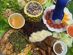 -沐毫傣泐云南菜孔雀宴•手抓饭傣味烧烤(曼听公园店)
