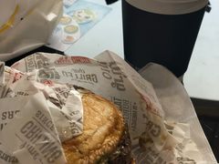 -The Habit Burger Grill 哈比特汉堡(爱琴海店)