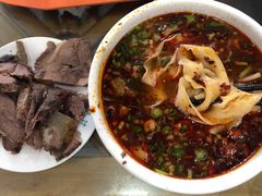 -吾穆勒蓬灰牛肉面·清真(北滨河中路店)