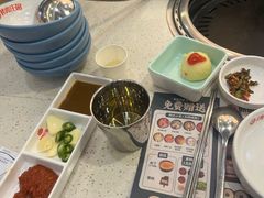 -韩香福烤肉庄园(荣成店)