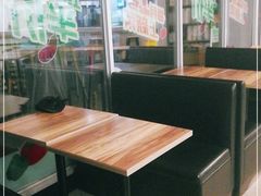 -老乡鸡(六安新加坡御苑店)