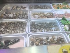 -尚品海鲜肥牛自助火锅(湖明店)