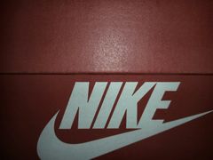 -NIKE佛山胜利换季优惠店