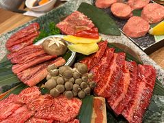 -炼火烤肉店