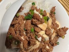 -爱碗亭·鲜炒湖南菜(壹城中心店)