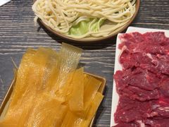 -冯校长老火锅(中联广场店)