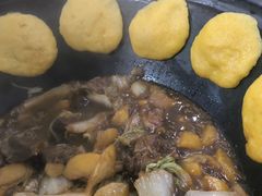 -粘豆包柴火铁锅炖