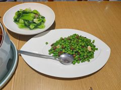 -渝信川菜 · 川味家常菜(财富购物中心店)