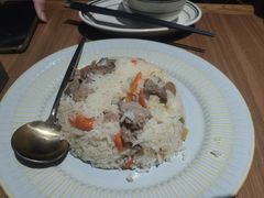 新疆手抓饭-贯贯吉·清真餐厅(浙江中路店)