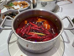 -呷哺呷哺