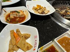-木槿花韩式炭烤·熟成肉工坊(孙文东路店)