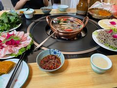 -银同牦牛肉火锅