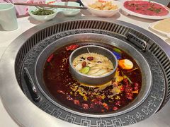 菌香鸳鸯锅-晓宇重庆火锅(赛格国际购物中心店)
