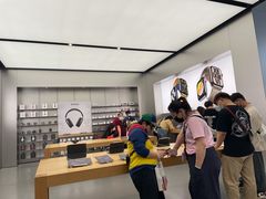 -Apple零售店(新街口店)