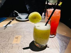 -穹六人间 people 6(岳阳路店)
