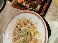 -穹六人间 people 6(岳阳路店)
