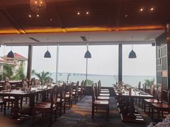 -V Bar海景扒房(北海湾惠龙万达嘉华酒店)