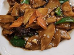 榛蘑土豆片-勺园饭店(骨科医院店)