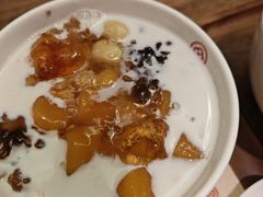 -彬媽糖水(侨鑫国际店)
