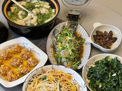 -天鹅到家·保姆月嫂育儿嫂(蔚蓝海岸店)