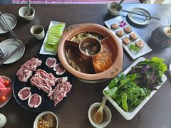 -滇釜火锅·能喝汤的火锅(车公庄店)