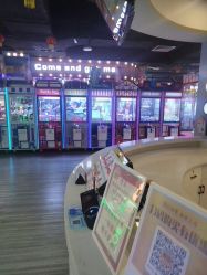 -蹦蹦乐园(南桥百联店)